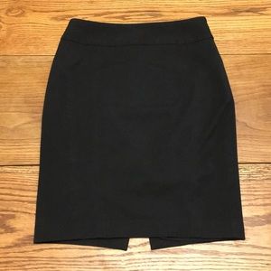 🌷 Express Pencil Skirt Black 3/$20